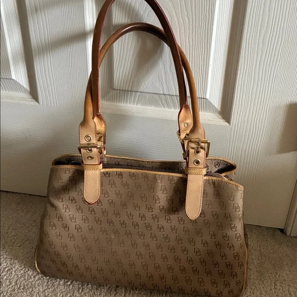 Dooney & Bourke Tan Monogram Shoulder Bag - Picture 4 of 8